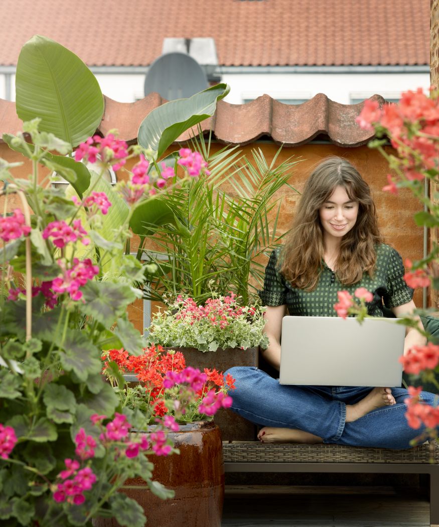 2021-geraniums-4000-urban-summer-escapes-20-2