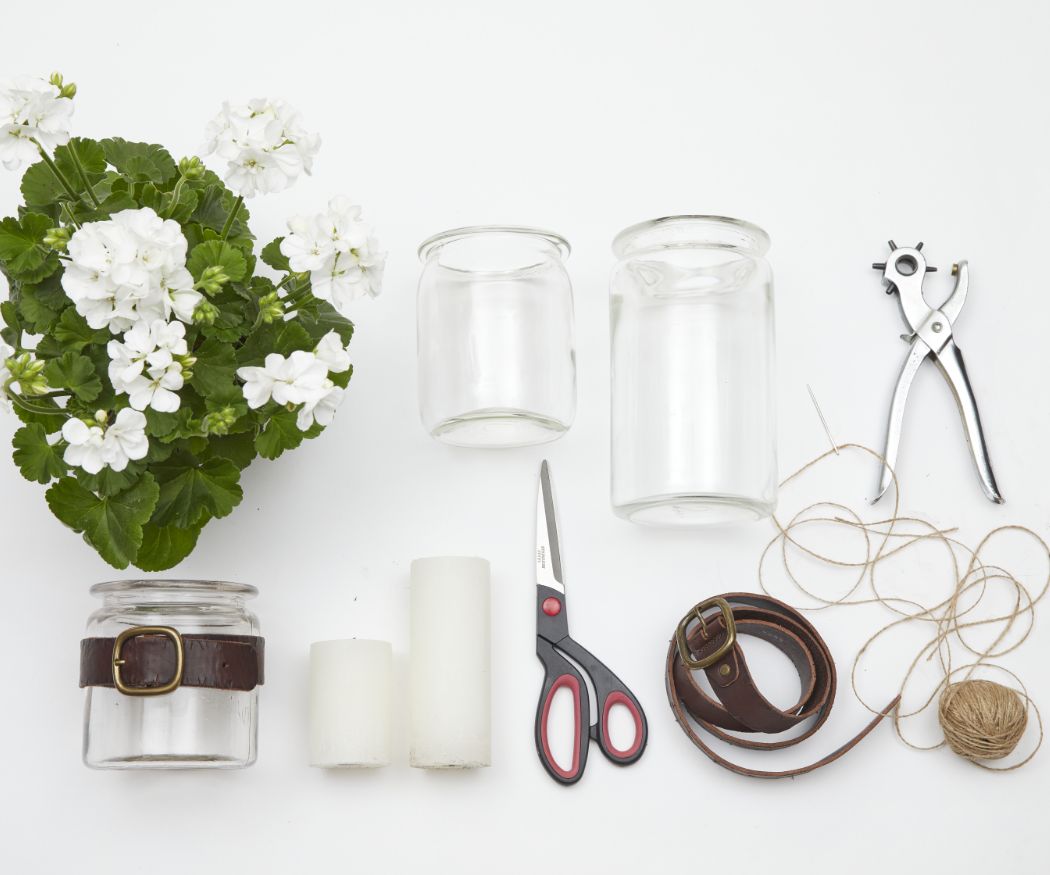 geraniums-diy-leather-belt-carry-lantern