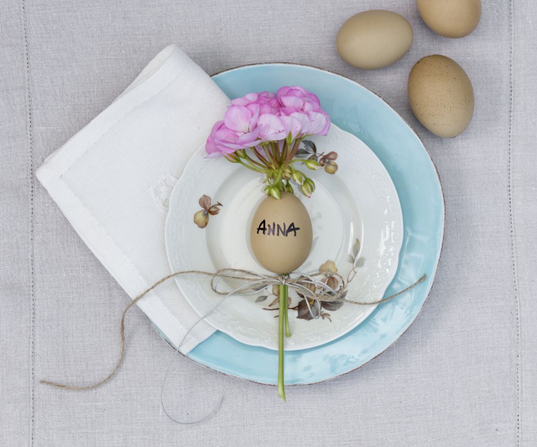 2019-geraniums-900-diy-7-table-decoration-easter-eggs-004